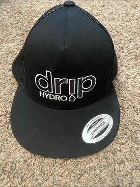 🎃 The Classic Black Mesh Snapback with Yellow Logo